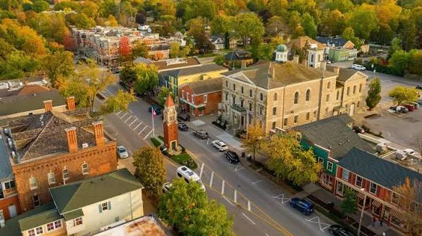 Old Town NOTL streetscape Old town streetscape in Niagara-on-the-Lake