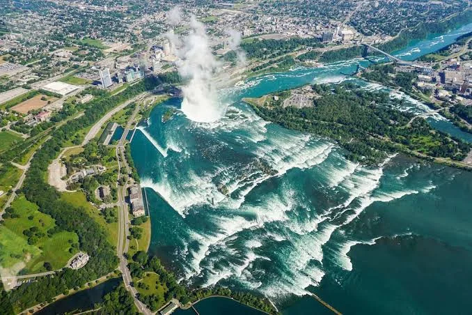 Niagara River view from Queenston, Ontario