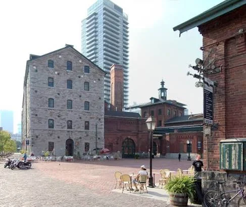 Distillery District, Toronto Distillery District in Toronto, Ontario