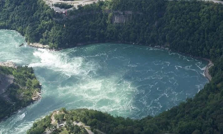 Niagara Whirlpool Niagara Whirlpool near Whirlpool Rapids