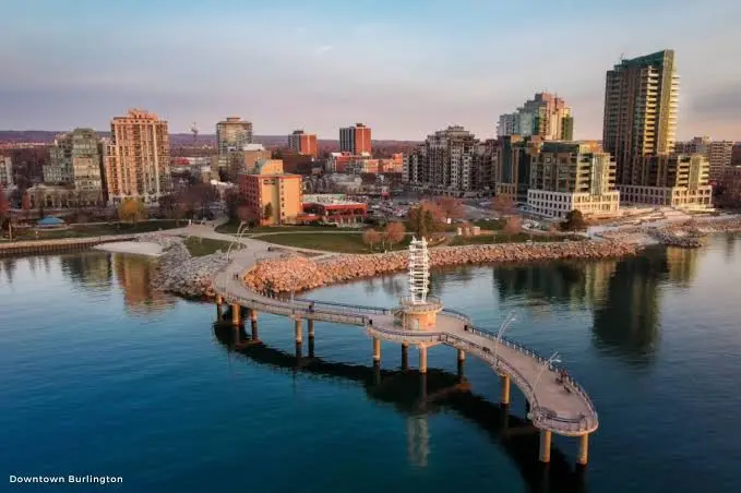 Burlington Ontario limousine service area